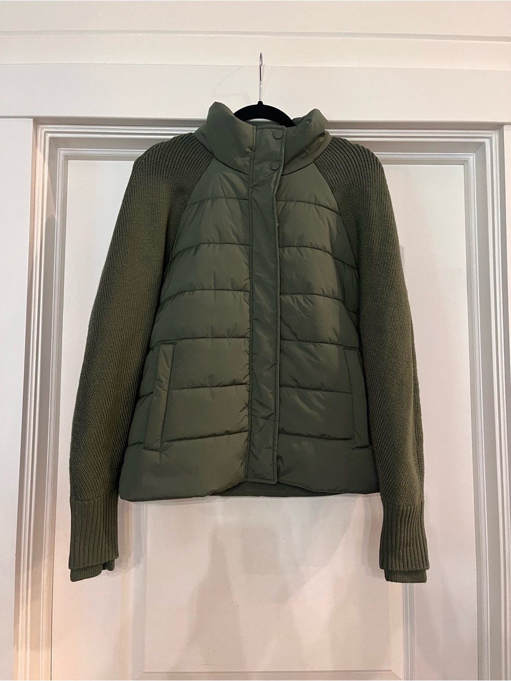 Athleta Olive Quilted Puffer Jacket with Knit Sleeves